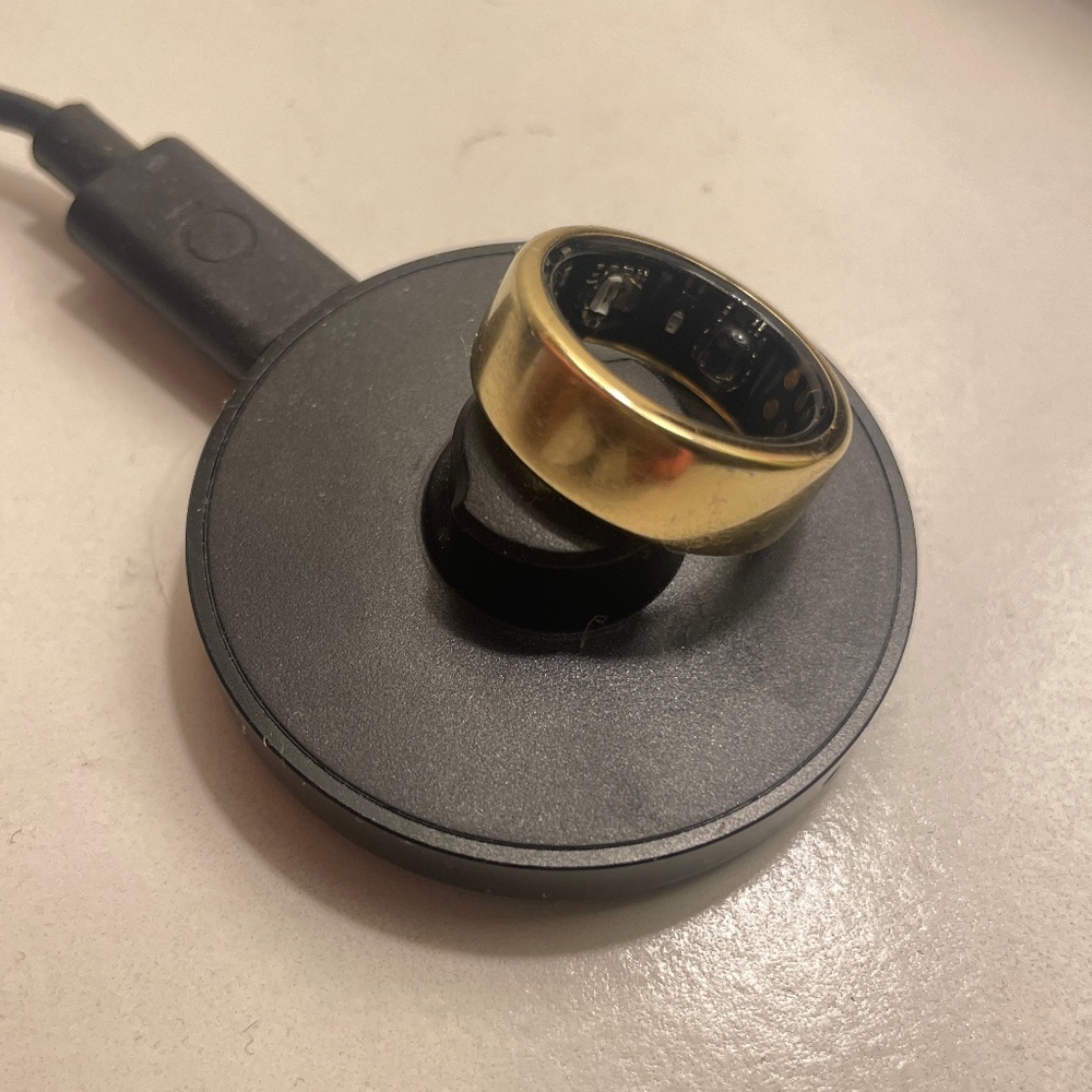 Oura Gen 3 Horizon Gold size 7
